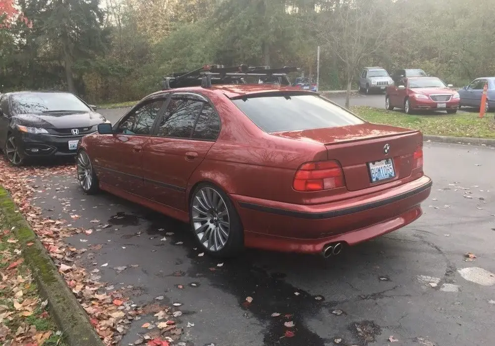BMW E39 M Pakiet - wyjątkowe cechy i dostępność na rynku