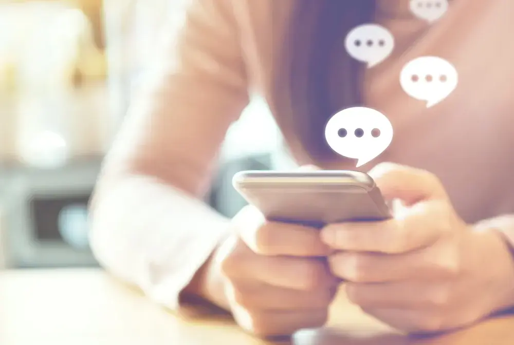 Dymki czatu Messenger - Jak włączyć i przywrócić na Androidzie?