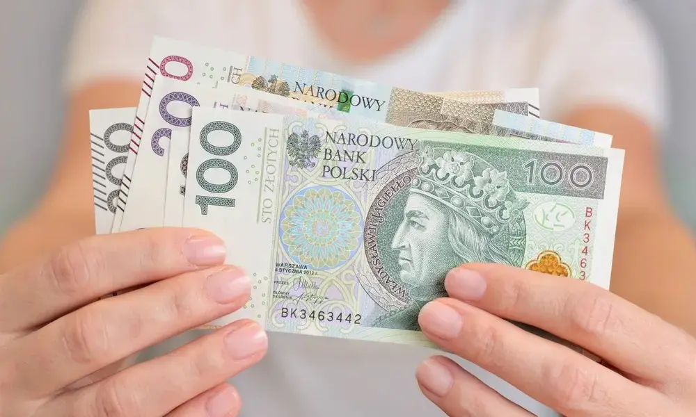 Od kiedy wypłata wynagrodzenia dla opiekuna prawnego? Sprawdź terminy!