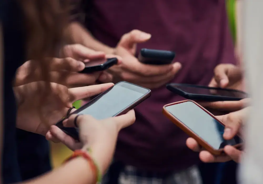 Platformy mobilne i cyfryzacja: rozrywka w kieszeni