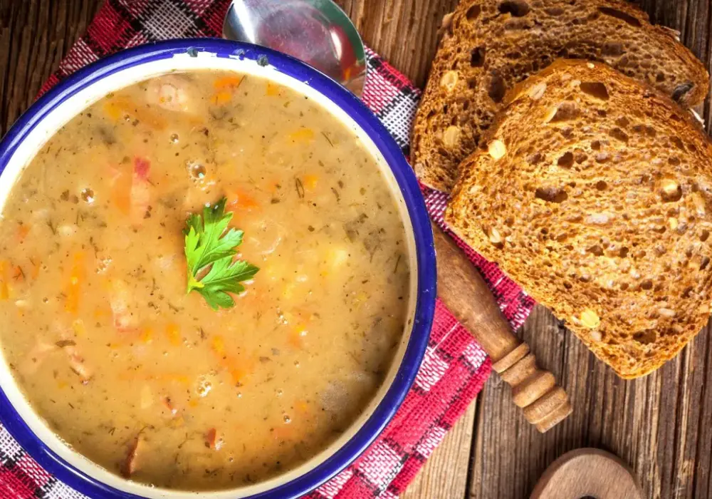Grochówka domowa - przepis babci, który zawsze wychodzi
