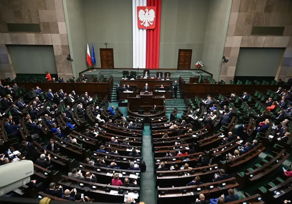 Czy prezydent może rozwiązać senat? Poznaj kluczowe przepisy konstytucji