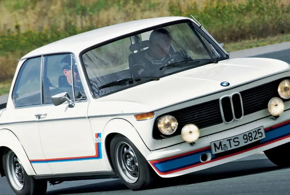 BMW 2002 - Jak kupić legendę? Przewodnik i ceny
