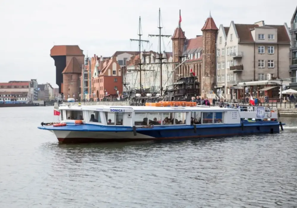 Tramwaj wodny Gdańsk - Na plażę czy zwiedzanie?