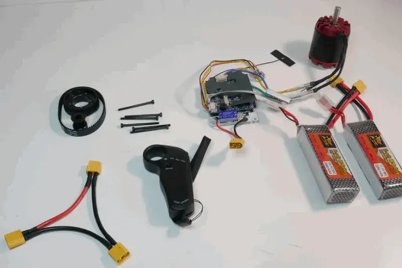 Jak zbudować deskę elektryczną: kompletny poradnik DIY