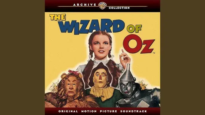 Gdzie usłyszeć Somewhere Over the Rainbow w filmie The Wizard of Oz?