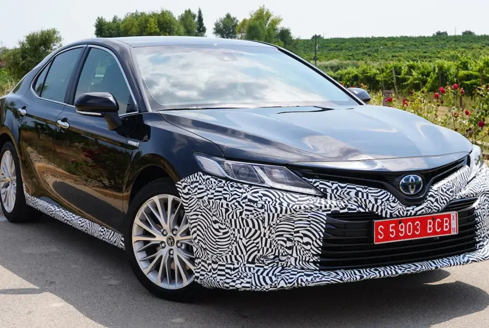 Toyota Camry Kombi - Czy to ma sens? Sprawdź alternatywy!