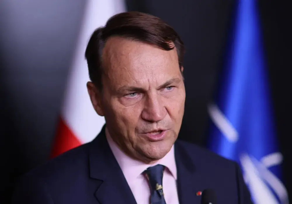 Minister Spraw Zagranicznych - Co naprawdę robi? Zakres obowiązków