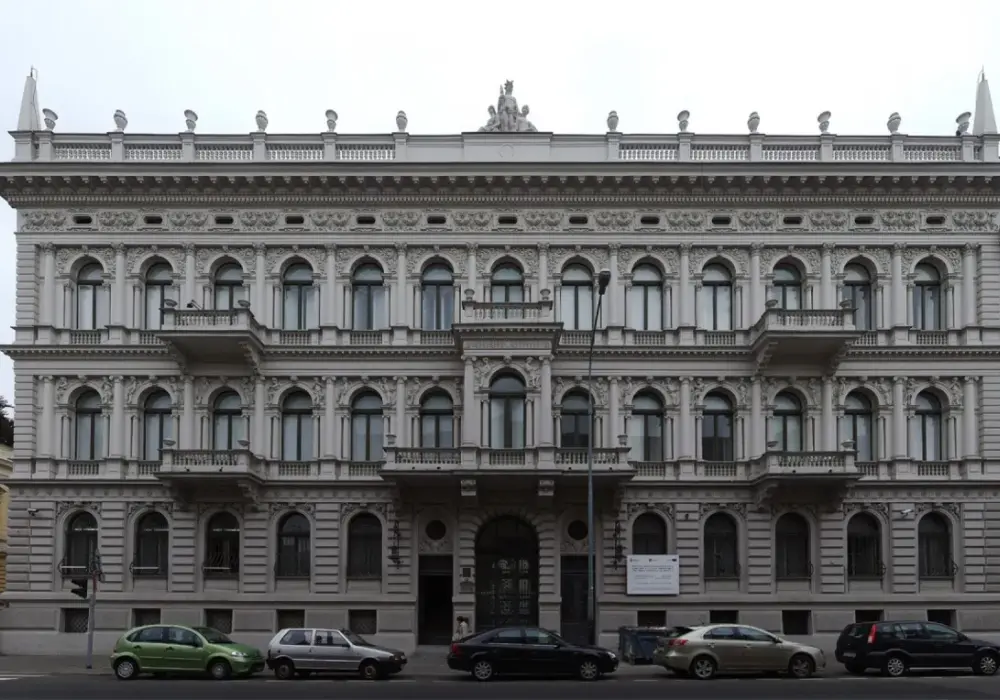 Muzeum sztuki w Łodzi godziny otwarcia – nie przegap wizyty!