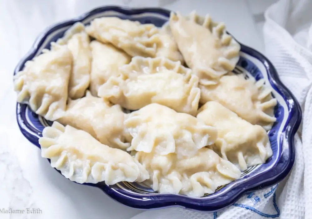 Ile wychodzi pierogów z 1kg mąki? Zaskakujące ilości na pewno Cię zdziwią