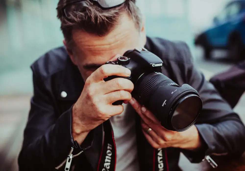 Ile zarabia fotograf miesięcznie? Fakty, które zaskoczą każdego