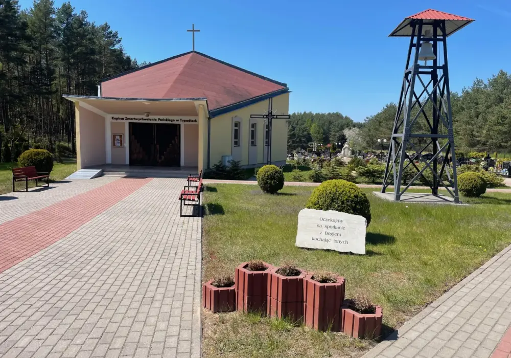 Kościół Jastrzębia Góra: Msze, Historia, Adres | Twój Przewodnik