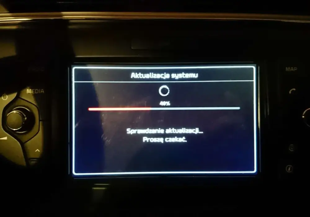 Jak zaktualizować nawigację w Kia Ceed i uniknąć problemów z mapami
