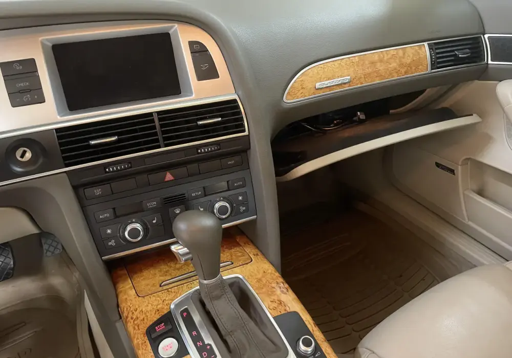 Jak włączyć Bluetooth w Audi A6 C6 i uniknąć problemów z połączeniem