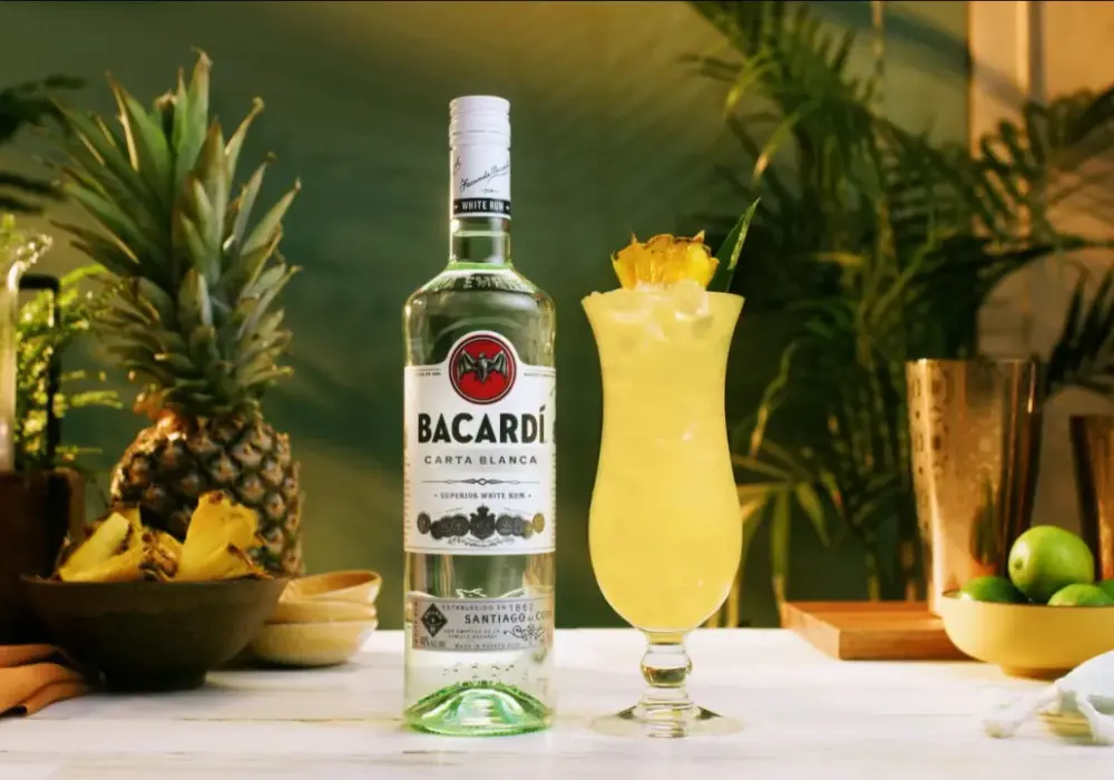 Bacardi piña colada drink: najlepsze przepisy i gotowe koktajle