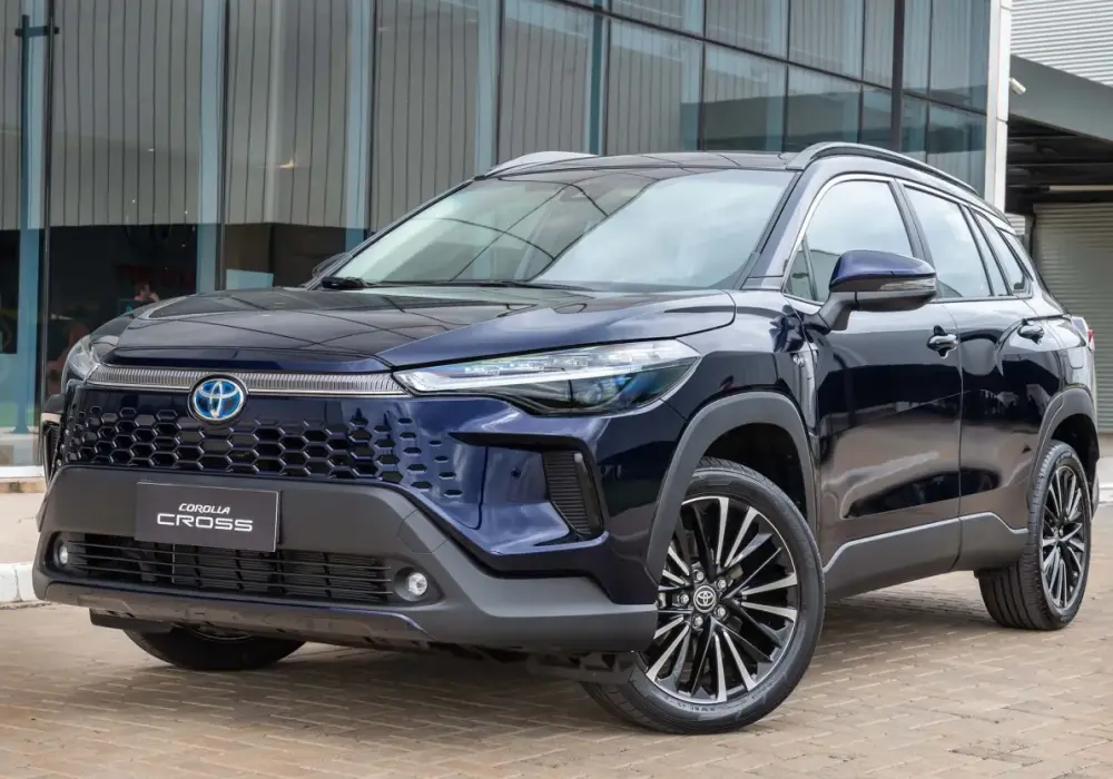 Toyota Corolla Cross - kiedy w salonach i co warto wiedzieć?