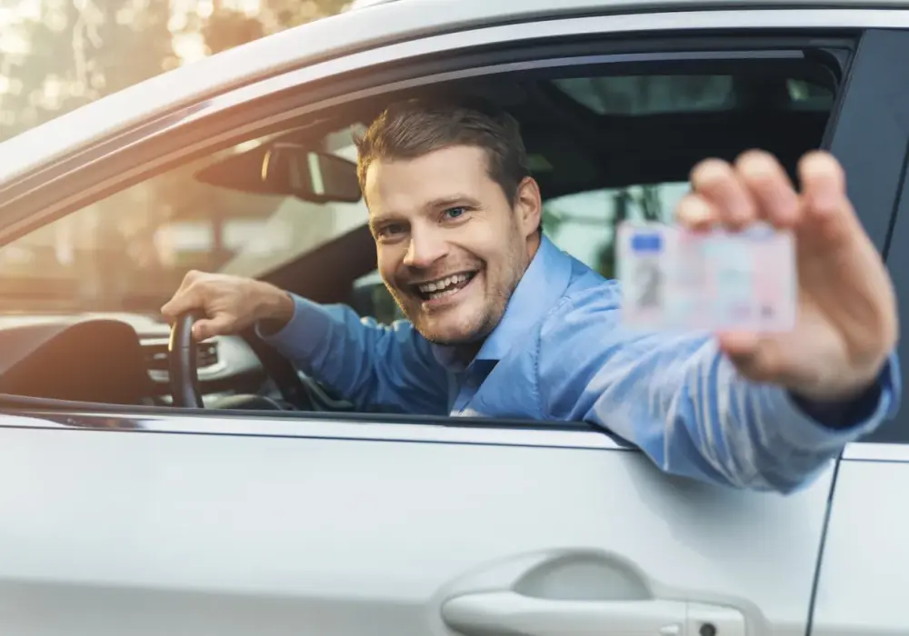 Okres próbny prawa jazdy - kto go obejmie i jakie są zasady?