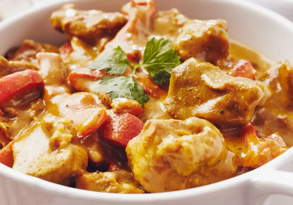 Przyprawa curry do czego? Odkryj zaskakujące przepisy i zastosowania