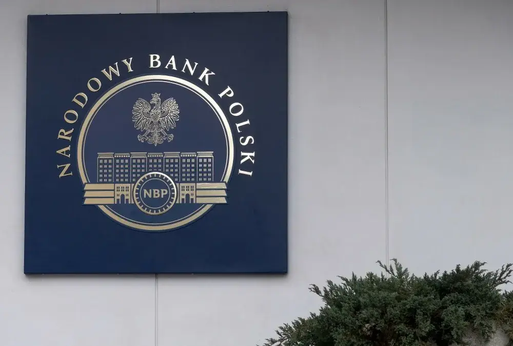 O której godzinie NBP ogłasza kursy walut? Sprawdź ważne szczegóły