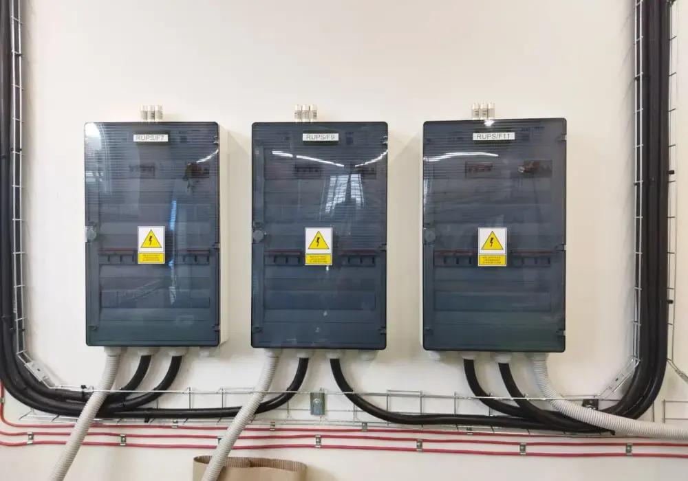 Naprawa wiązki elektrycznej: uniknij kosztownych usterek i napraw