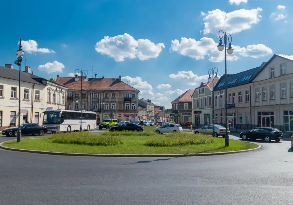 Radom: w jakim województwie leży? Poznaj fakty i historię