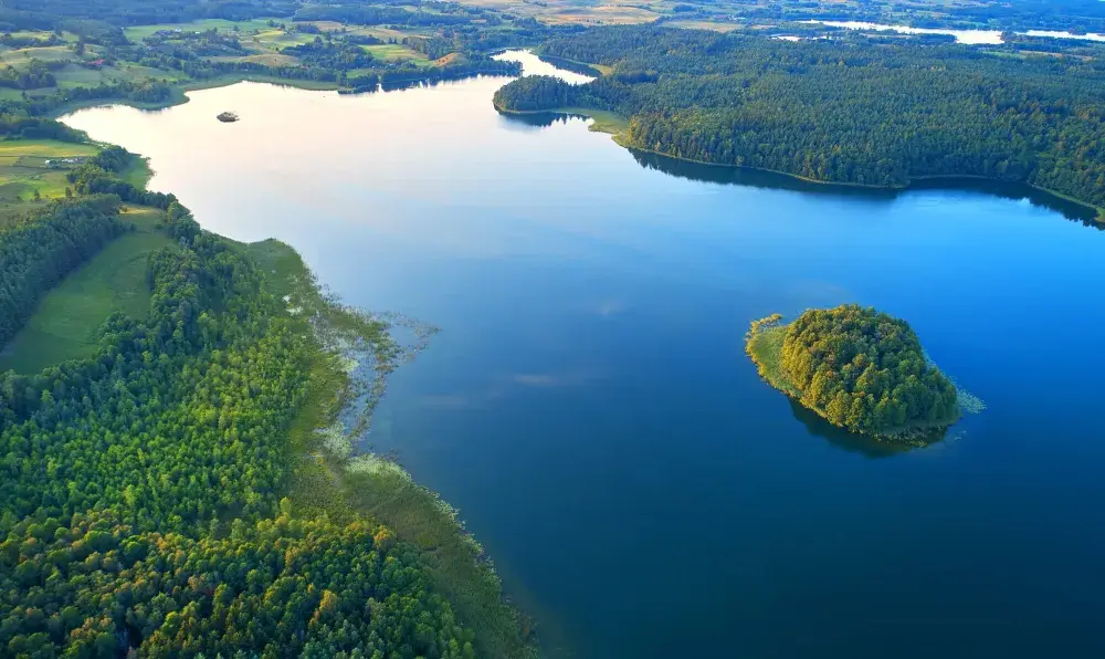 Dokąd zabrać dziecko na Mazurach? 10 atrakcji, które was oczarują