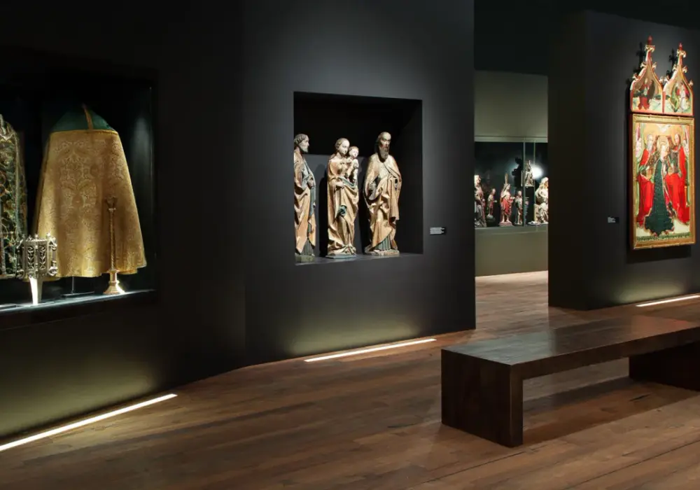 Muzeum sztuki sakralnej w Polsce: odkryj ukryte skarby religijne