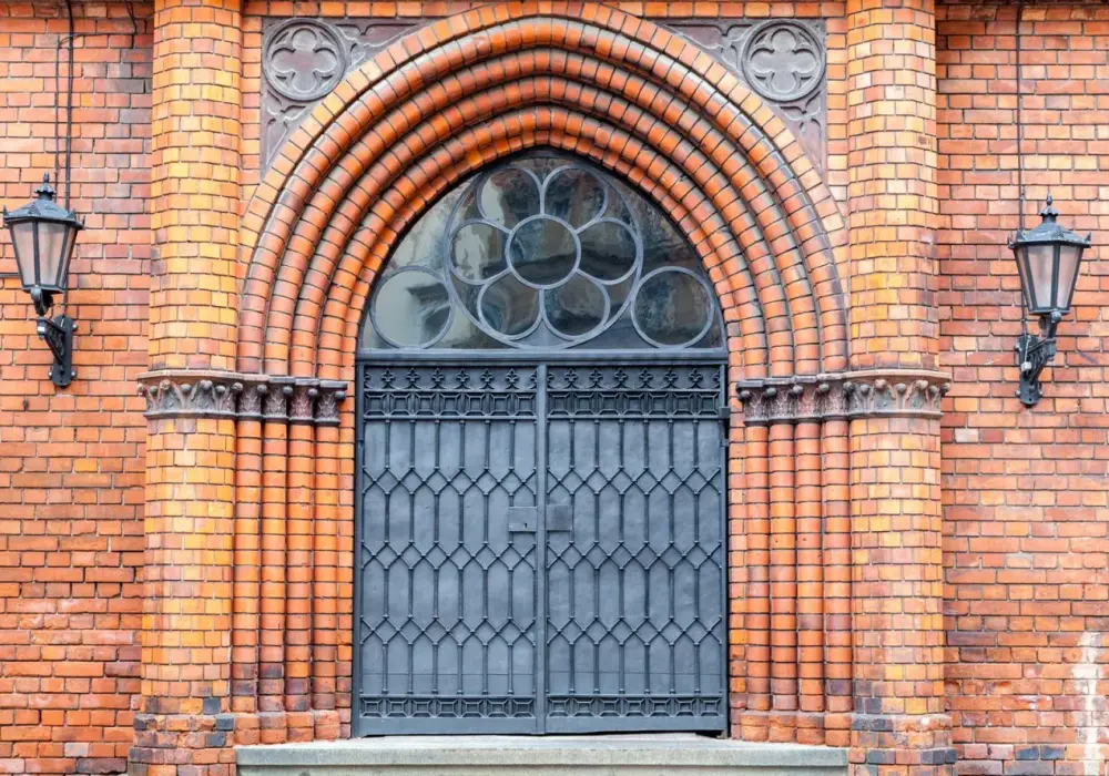 Rzeźba gotyk: Odkryj tajemnice sztuki gotyckiej w architekturze