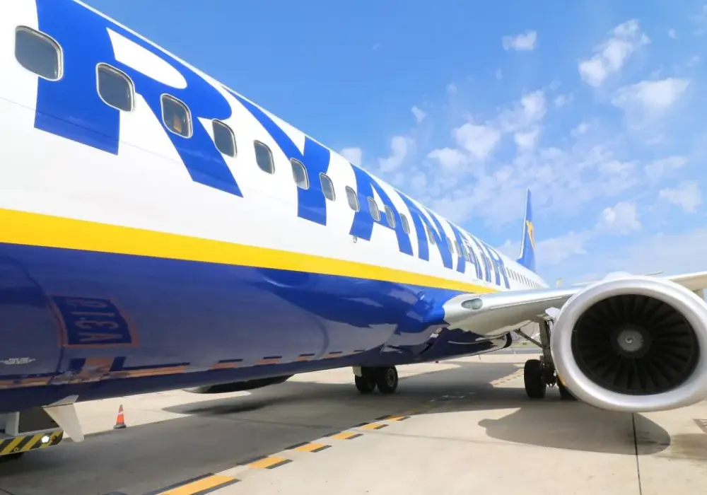 Odprawa online Ryanair - kiedy się otwiera i jak uniknąć opłat?