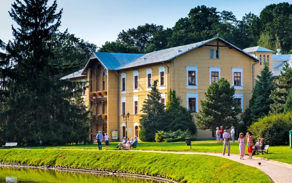 Czy sanatorium skutecznie leczy depresję? Fakty i mity rozwiązania