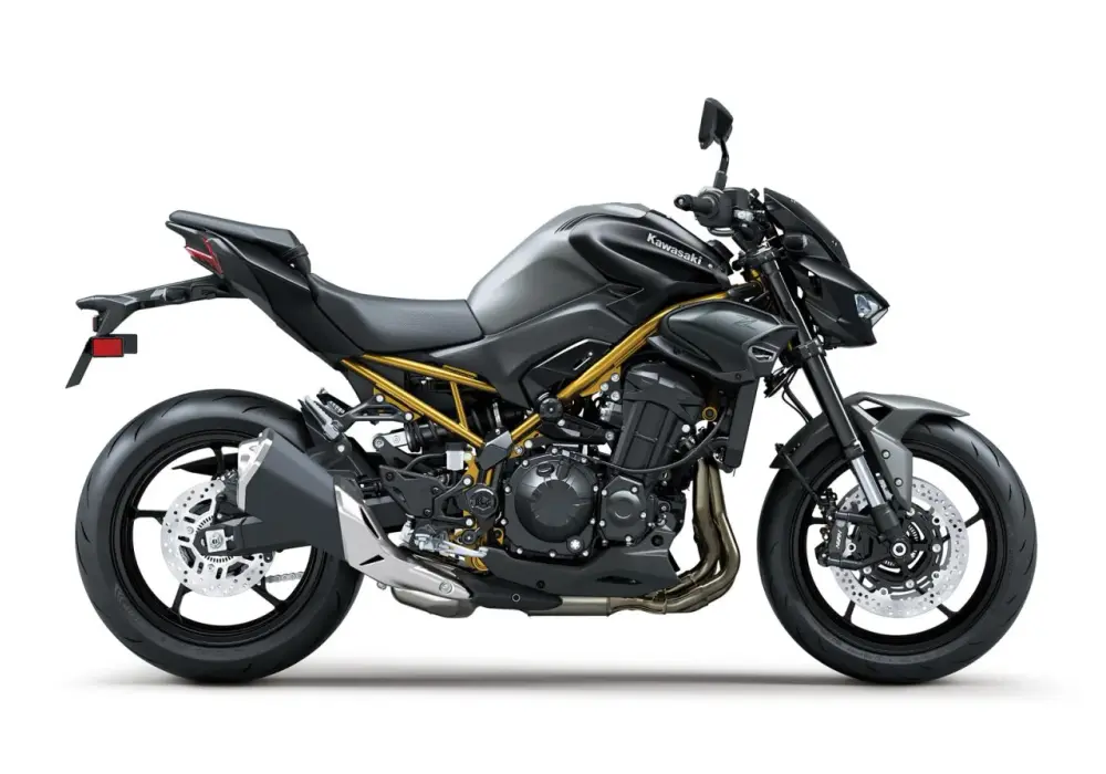 Kawasaki Z900 - Czy to idealny naked dla Ciebie?