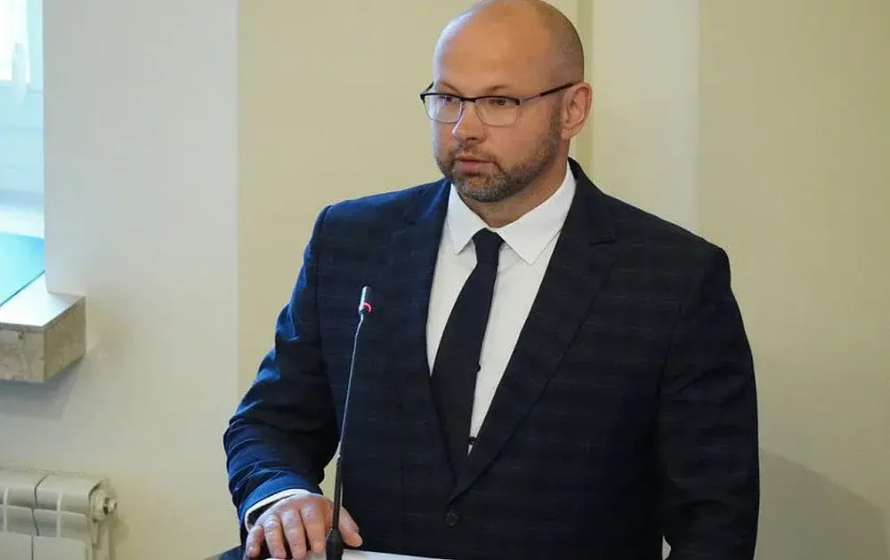 Kto może być prezesem spółdzielni mieszkaniowej? Sprawdź wymagania i kryteria