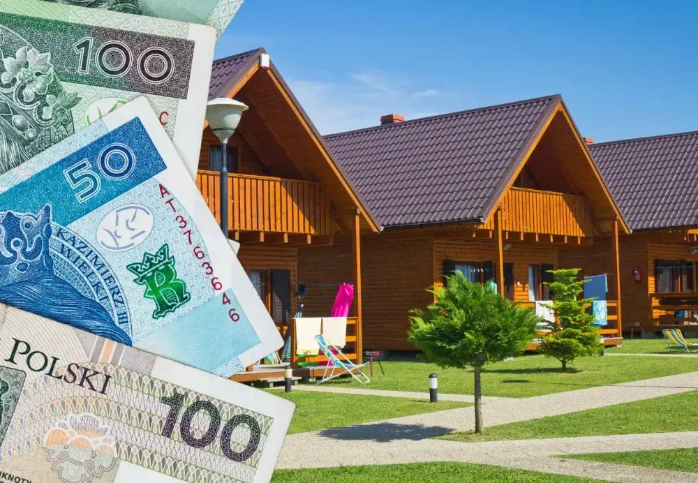 Gdzie szukać noclegów nad morzem? Sprawdzone sposoby na tanie oferty