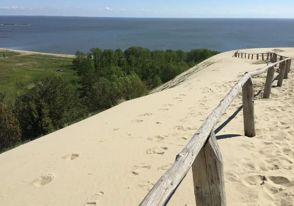 Litwa nad Bałtykiem: Czy ma dostęp do morza? Sprawdź!