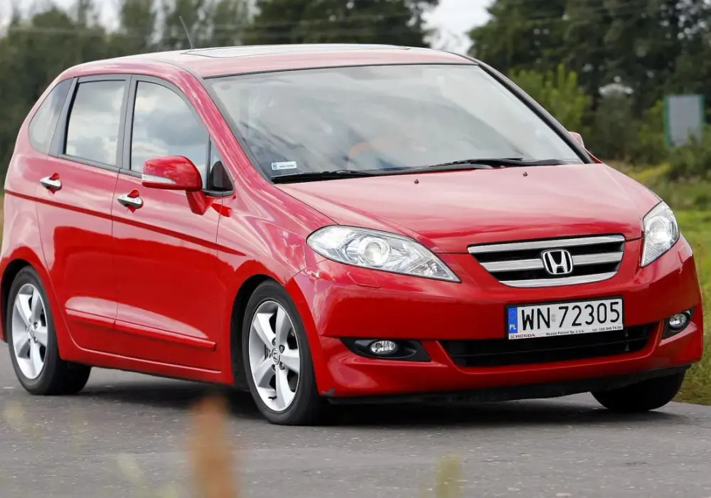 Honda FR-V - Sprytny minivan 3+3. Który silnik wybrać i na co uważać?