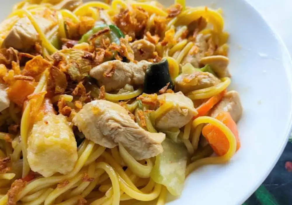 Spaghetti z sosem słodko kwaśnym - prosty przepis na wyjątkowy smak