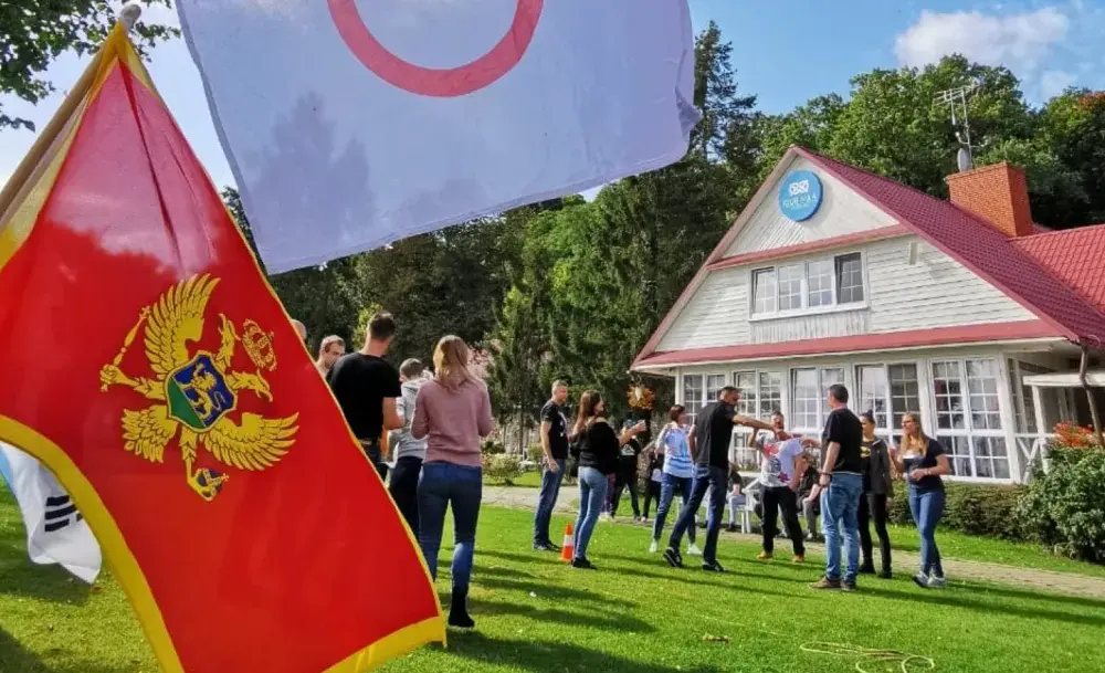 Obóz integracyjny: 8 kluczowych informacji dla pracowników