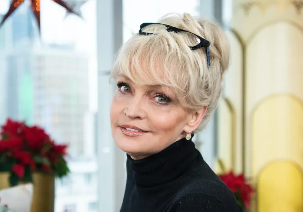 Adrianna Biedrzyńska: Metamorfozy fryzur i sekret jej urody