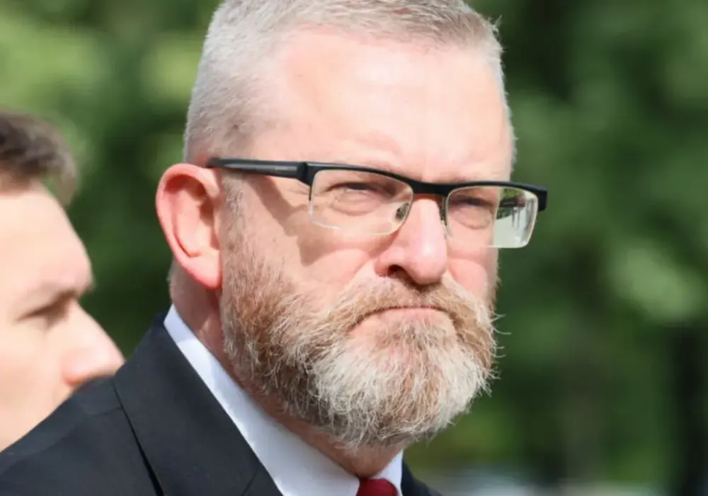 Gdzie się urodził Grzegorz Braun? Niezwykłe fakty o jego życiu