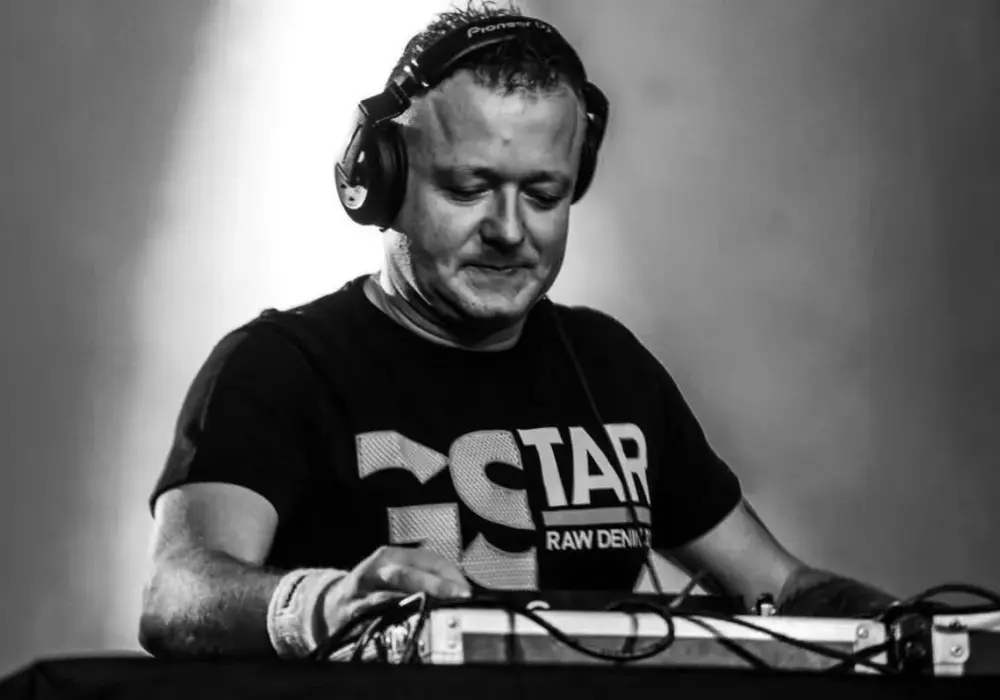 DJ Akun - wiek, kariera i kluczowe momenty życia młodego artysty