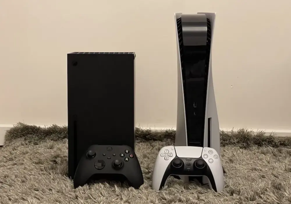 Xbox Series X czy PS5 forum - co wybrać, aby nie żałować?