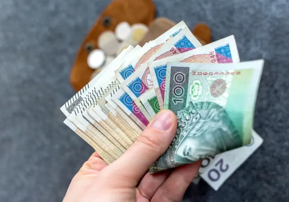 Renta chorobowa 2026 - Ile naprawdę dostaniesz z ZUS?