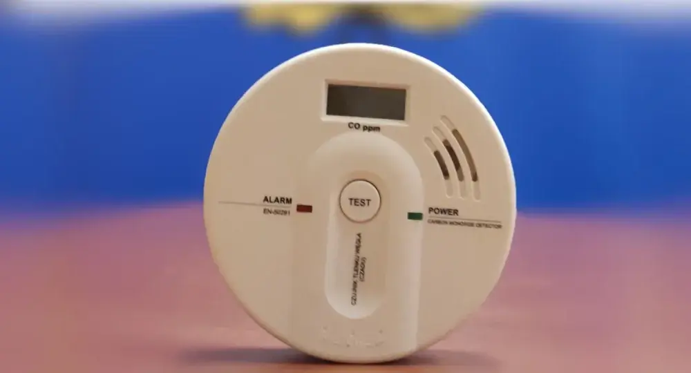 Czujnik czadu ile ppm: Jakie stężenie tlenku węgla jest niebezpieczne?