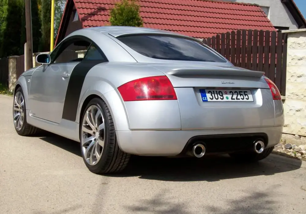 Jakie felgi do Audi TT 8N? Odkryj idealne rozmiary i specyfikacje