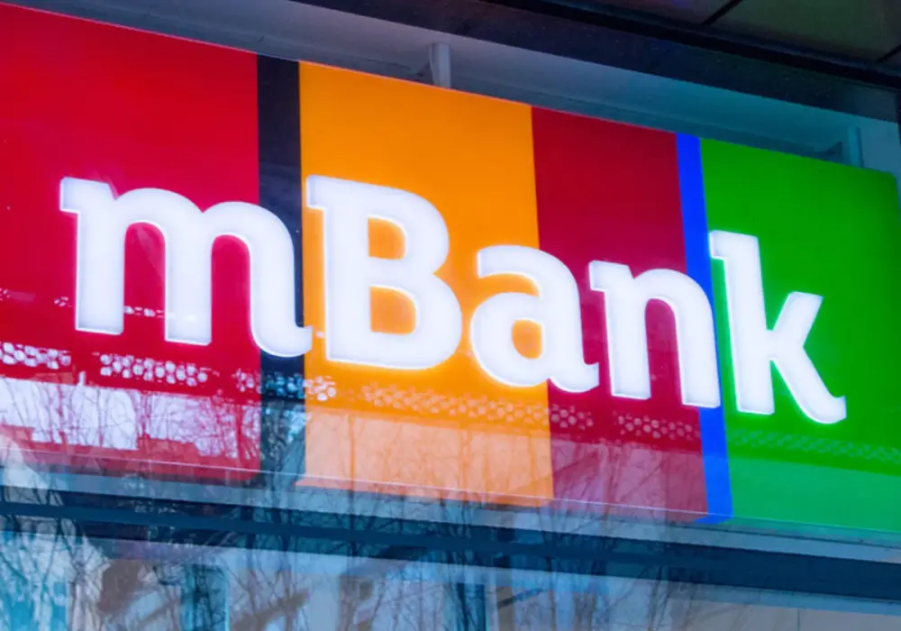 Czym jest identyfikator mbank i jak ułatwia korzystanie z bankowości?