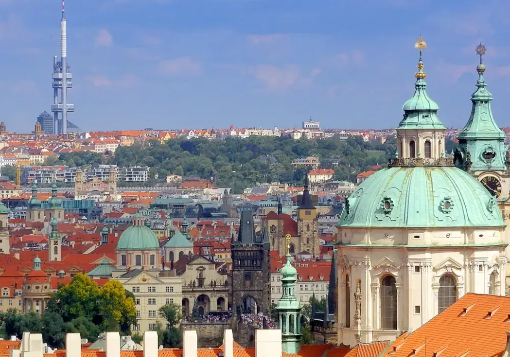 Wieża Telewizyjna Žižkov Praga - czy warto ją odwiedzić?