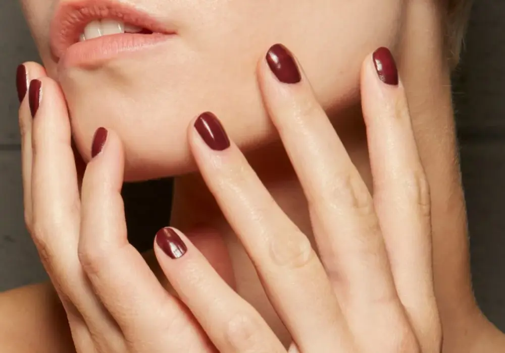 Manicure kombinowany - kiedy warto i ile kosztuje?