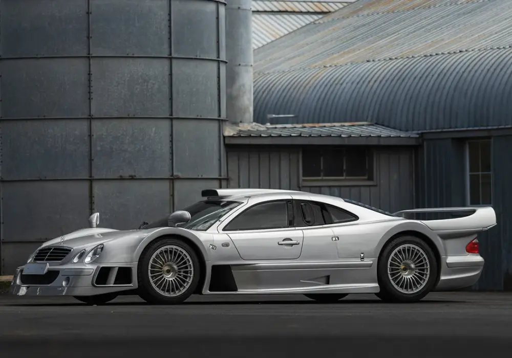 Mercedes CLK GTR - Dlaczego ta legenda GT1 jest warta miliony?