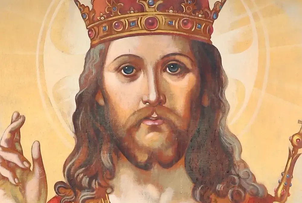 Chrystus Król Wszechświata: Znaczenie, historia i polskie obchody