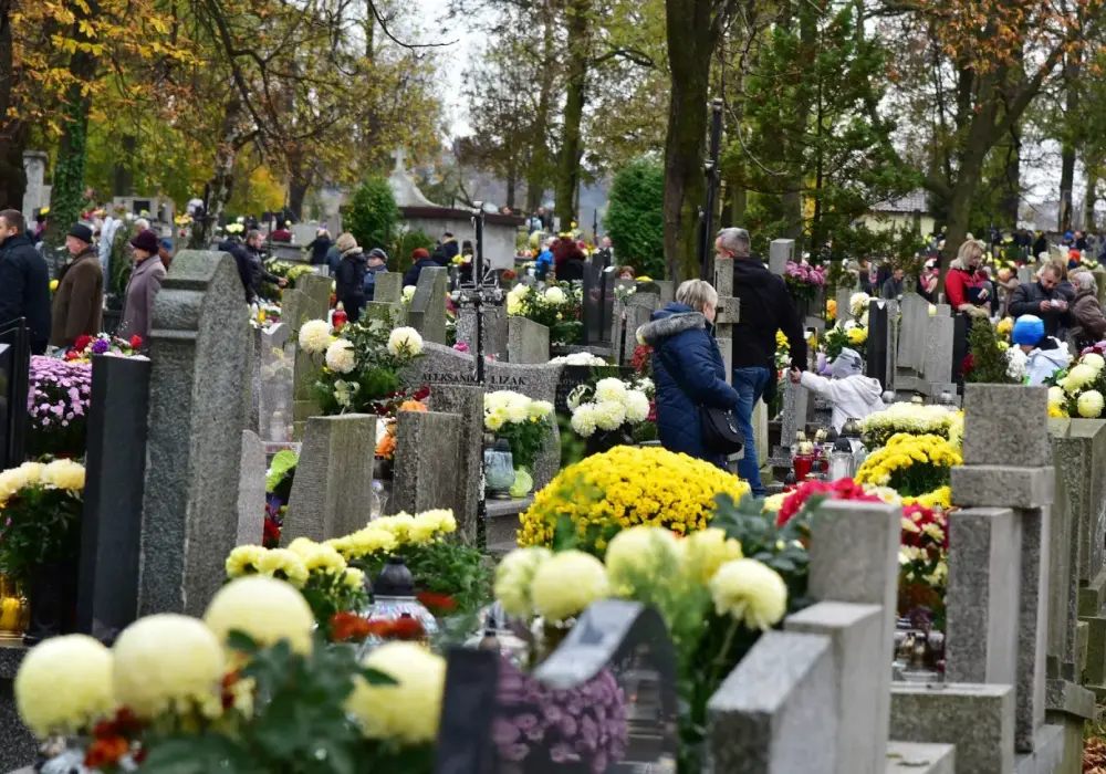 Cmentarz Komunalny Wieliczka: Informacje, Grobonet, Opłaty